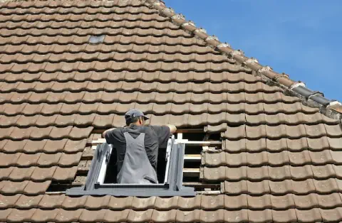 Pose de velux - Maisonnais sur Tardoire